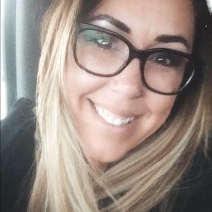 Meet your Posher, Lesha